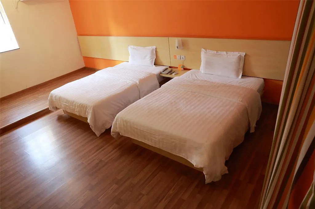 7Days Inn Sanya Jie Fang Road 酒店